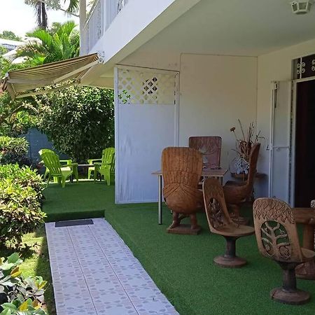 Chaleureux Appartement T2 En Bas De Villa Le Gosier  Exterior foto